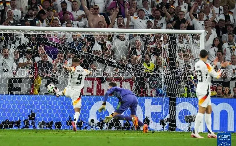 QY环球会友姚记科技如何通过运动赛事分析提升团队竞技策略？——实战案例与理论探讨